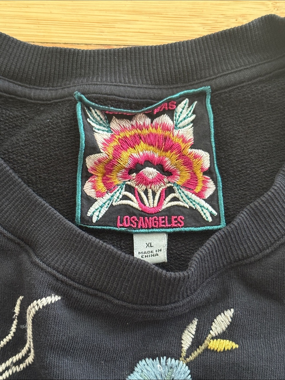 Johnny Was Black Embroidered Floral stars Sweatshirt crewneck - Picture 2 of 4